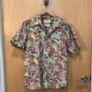 Kardo Men's Floral Green Shirt